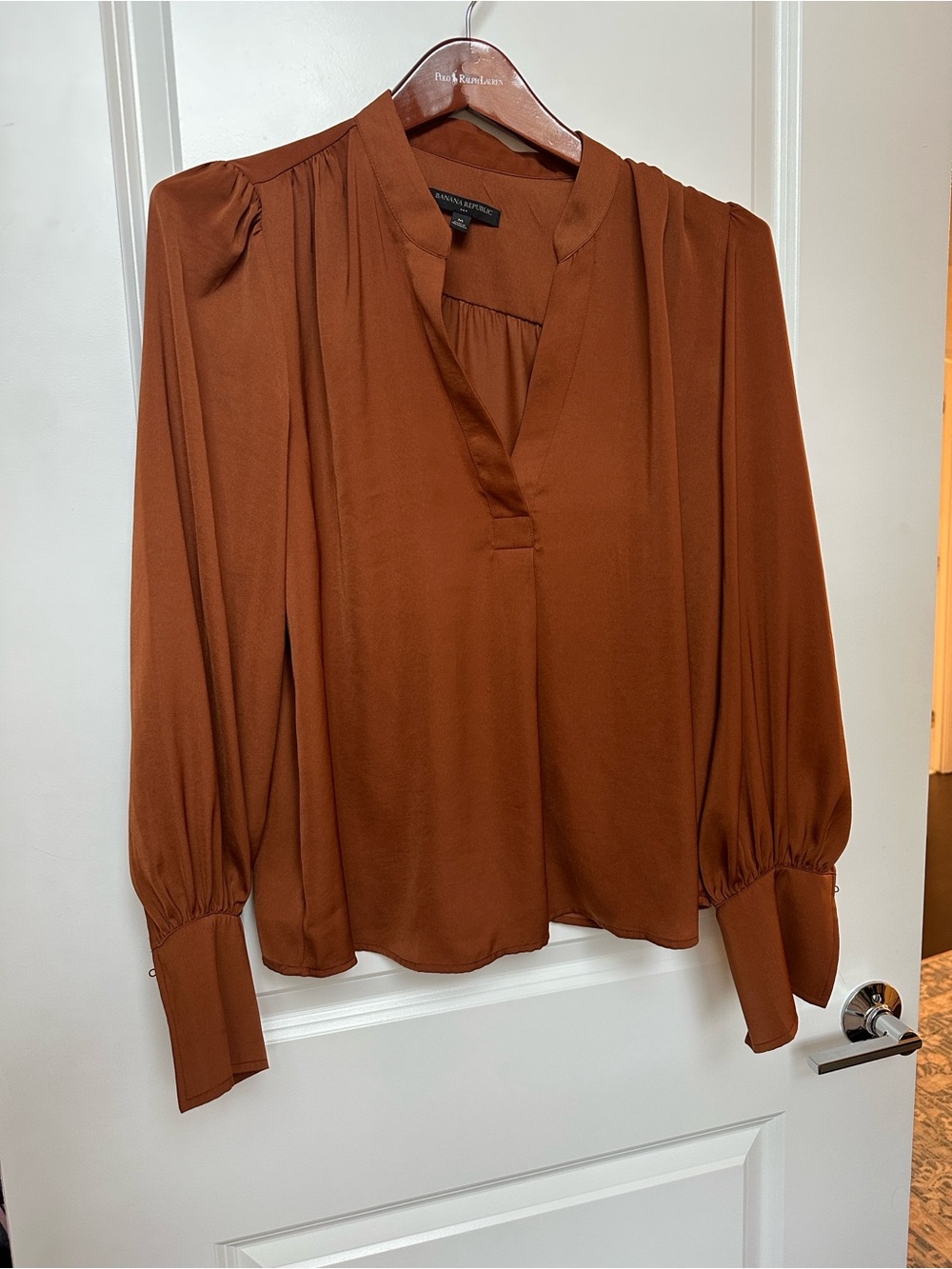 Banana Republic Brown Long Sleeve Blouse Size Medium Like New